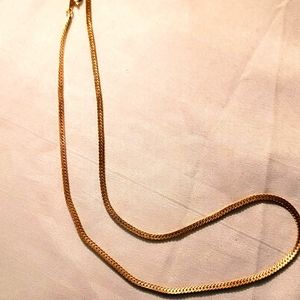 Women's VTG herringbone collar gold tone necklace with lobster clasp